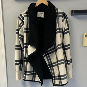 Abercrombie & Fitch Fleece Shrug Jacket